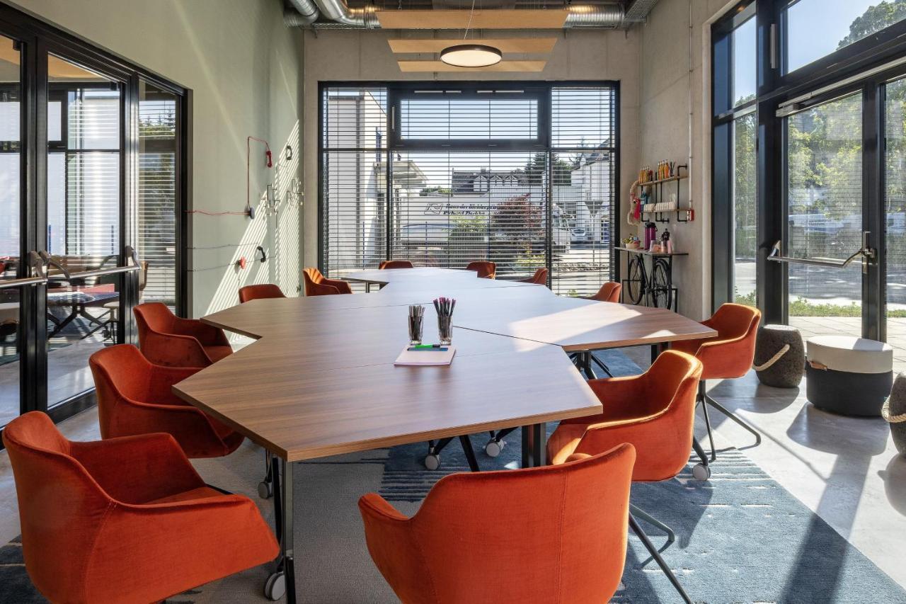 Moxy Simmern Ngoại thất bức ảnh